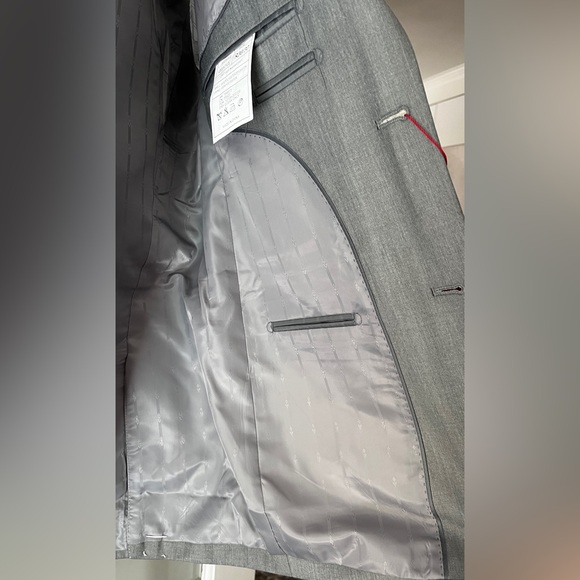 NWT Renoir light gray suit jacket/blazer size 36R - Picture 6 of 9